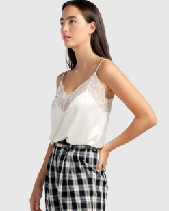 Hot Belle & Bloom Friday Nights Lace Cami - Off-White