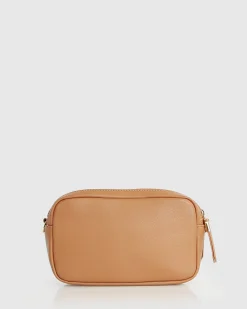 New Belle & Bloom Made You Look Camera Bag - Tan
