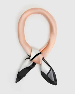 Online Belle & Bloom New Yorker Fashion Scarf - Geo