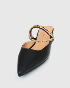 Hot Belle & Bloom On The Go Leather Flat - Black