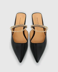 Hot Belle & Bloom On The Go Leather Flat - Black