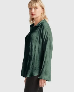 Outlet Belle & Bloom Serenade Velvet Plisse Shirt - Dark Teal DarkTeal