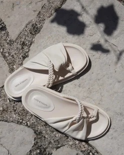 Sale Belle & Bloom Whitehaven Slide - Cream