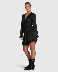 Outlet Belle & Bloom Wild Flower Embroidered Wrap Dress - Black