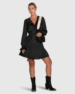 Outlet Belle & Bloom Wild Flower Embroidered Wrap Dress - Black