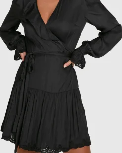 Outlet Belle & Bloom Wild Flower Embroidered Wrap Dress - Black